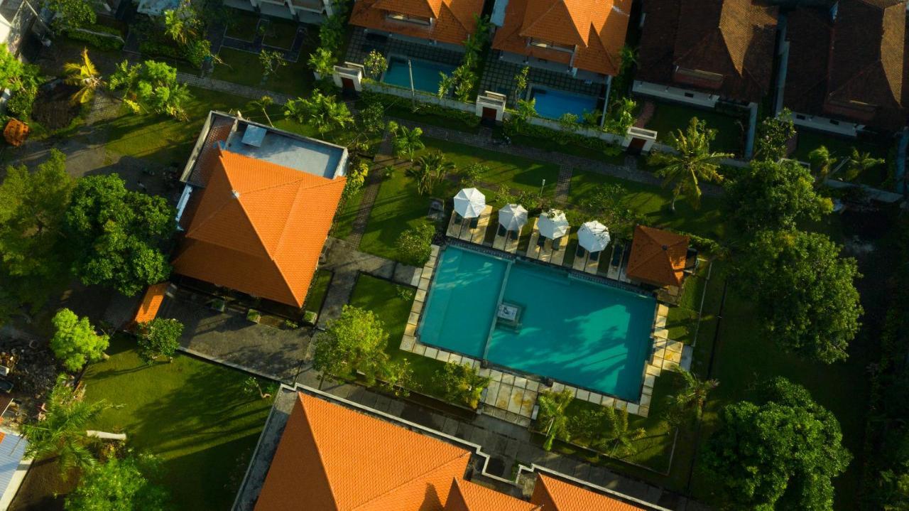 Kusuma Resort Seminyak מראה חיצוני תמונה