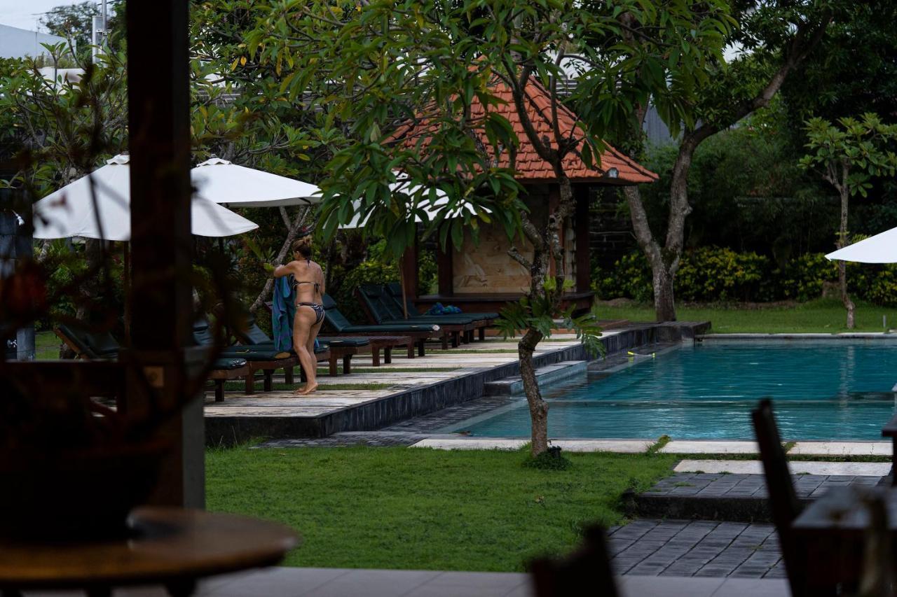 Kusuma Resort Seminyak מראה חיצוני תמונה