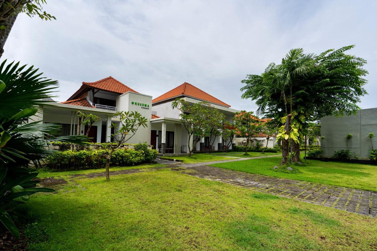 Kusuma Resort Seminyak מראה חיצוני תמונה